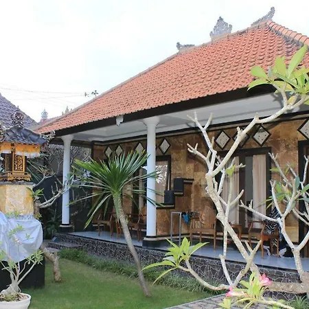 Arya Inn Enny Salon And Spa