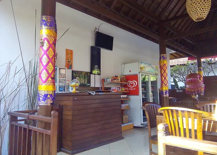 Arya Enny Salon And Nusa Lembongan (Bali)