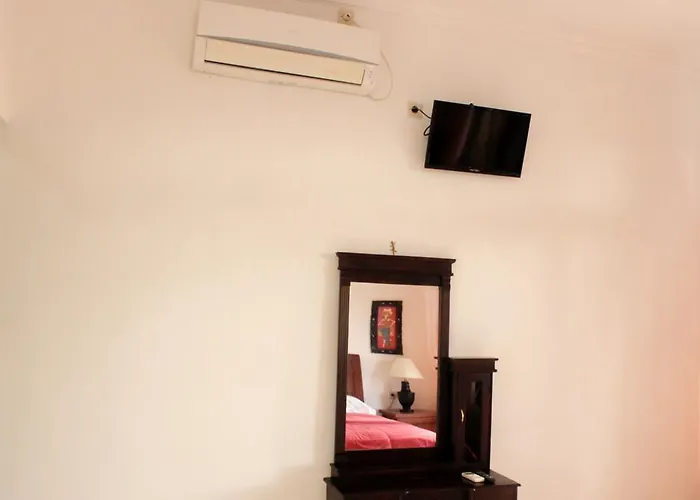 Guest house Arya Enny Salon And Nusa Lembongan (Bali)